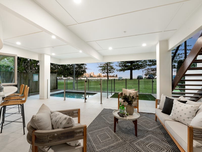 GOLDEN Location, Lifestyle, Opportunity!