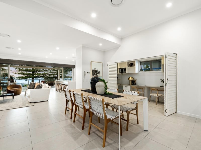 GOLDEN Location, Lifestyle, Opportunity!