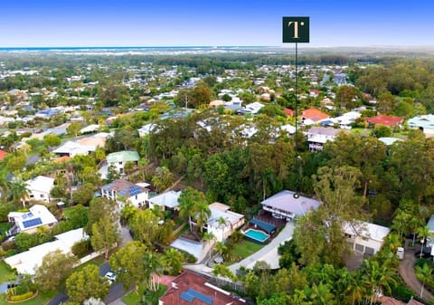 Elevation, Dual Living, North Facing!