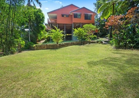 Privacy + Charm in the heart of Buderim