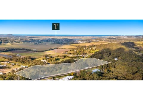 Exclusive boutique acreage subdivision