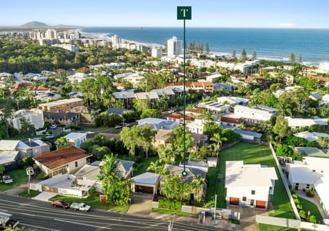 Elevation, Ocean Views, Dual Living!