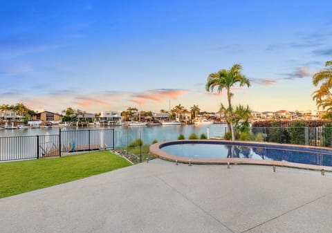 North Facing, Deep Water, Blue-Chip!