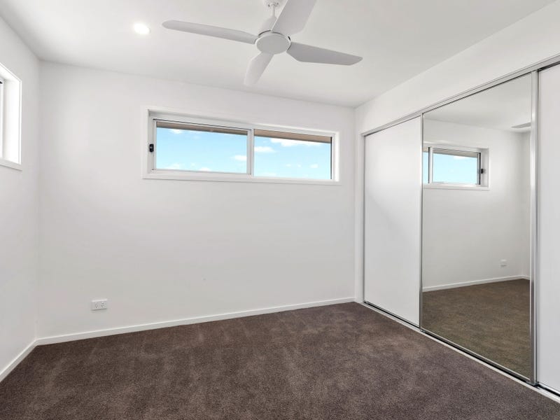Brand New High-End Living!