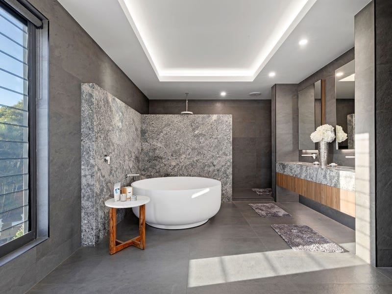 Brand New LA Style Mansion