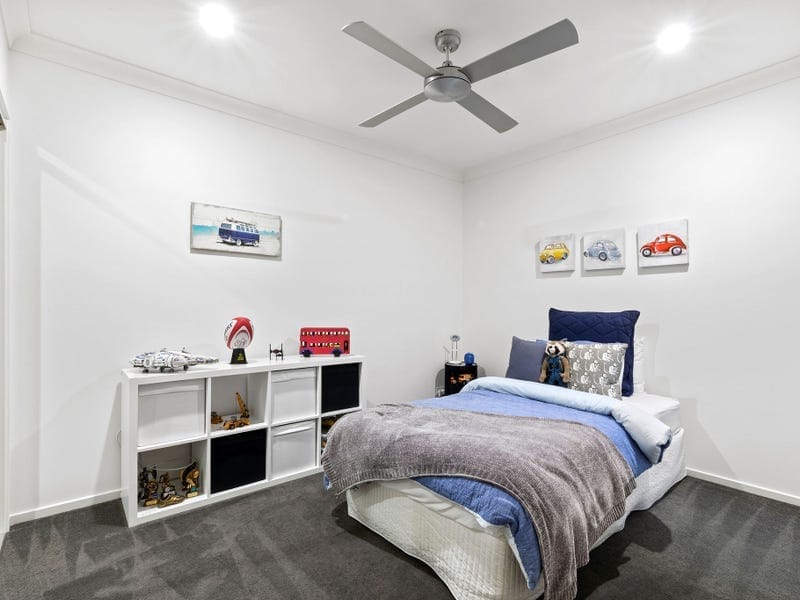 Meridien Magic…North-Facing Waterfront!
